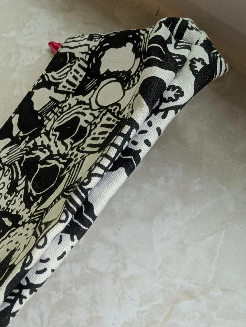 Ipsy x epcWitte Black & White Illustrated Canvas Cosmetic Bag Makeup Pouch